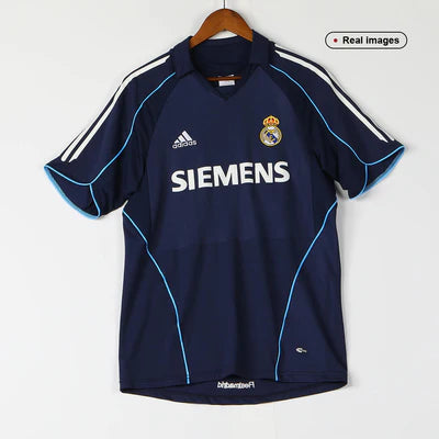 Camiseta Real Madrid Retro Away 2005/06  + 5 REGALOS 🎁