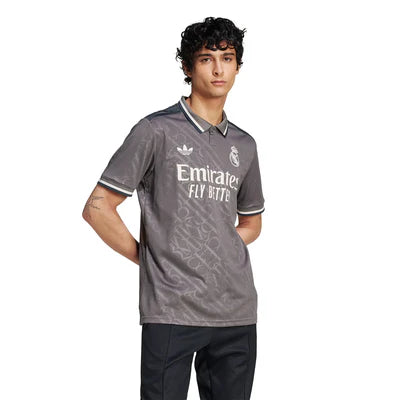 Camiseta Real Madrid Tercera Equipación 2024/25 + 5 REGALOS 🎁