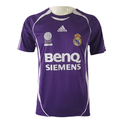 Camiseta Real Madrid Retro Third 2006/07  + 5 REGALOS 🎁